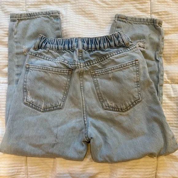 Zara distressed kids jeans, size 8 - Picture 4 of 4